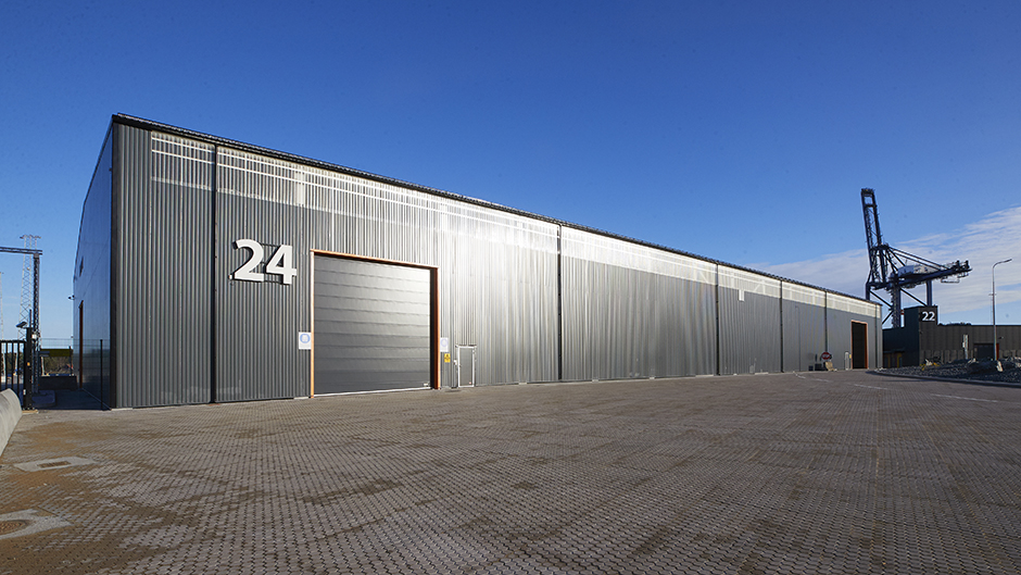 The exterior of the new warehouse at Stockholm Norvik Port