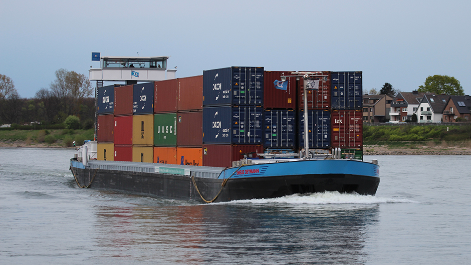 The container barge Emelie Deymann full of containers